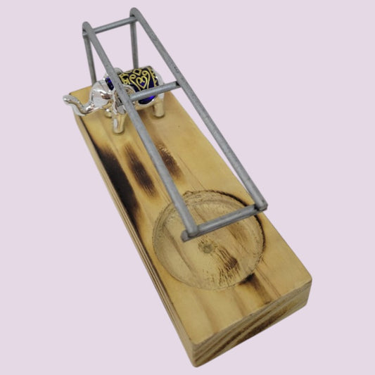 Quemador Palo Santo Figura
